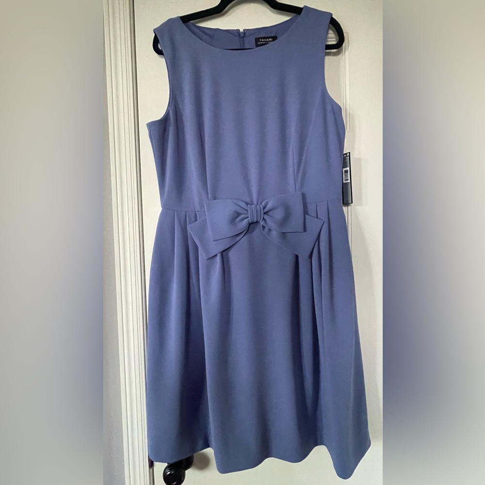 Arthur S Levine Tahari Lined Cocktail Dress with Pockets! Periwinkle Size 14 NWT